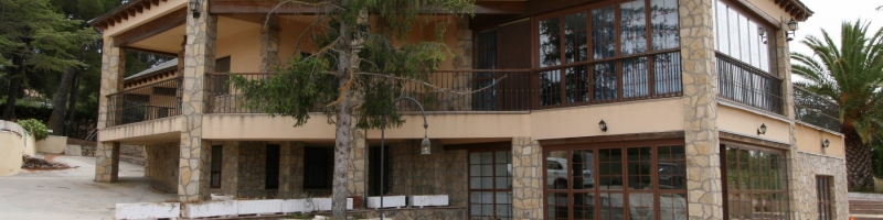 villa de 9 Habitaciones en Ibi 1700