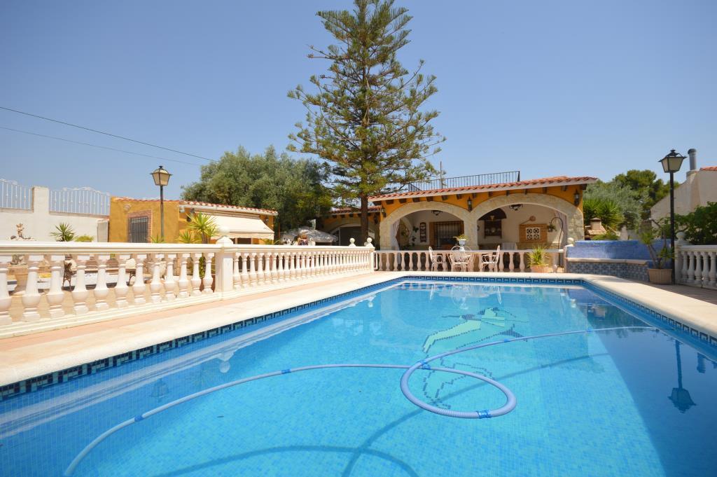 Alquiler  - Villa - Aspe