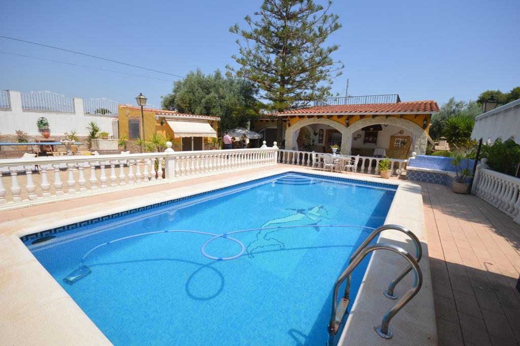 Alquiler  - Villa - Aspe