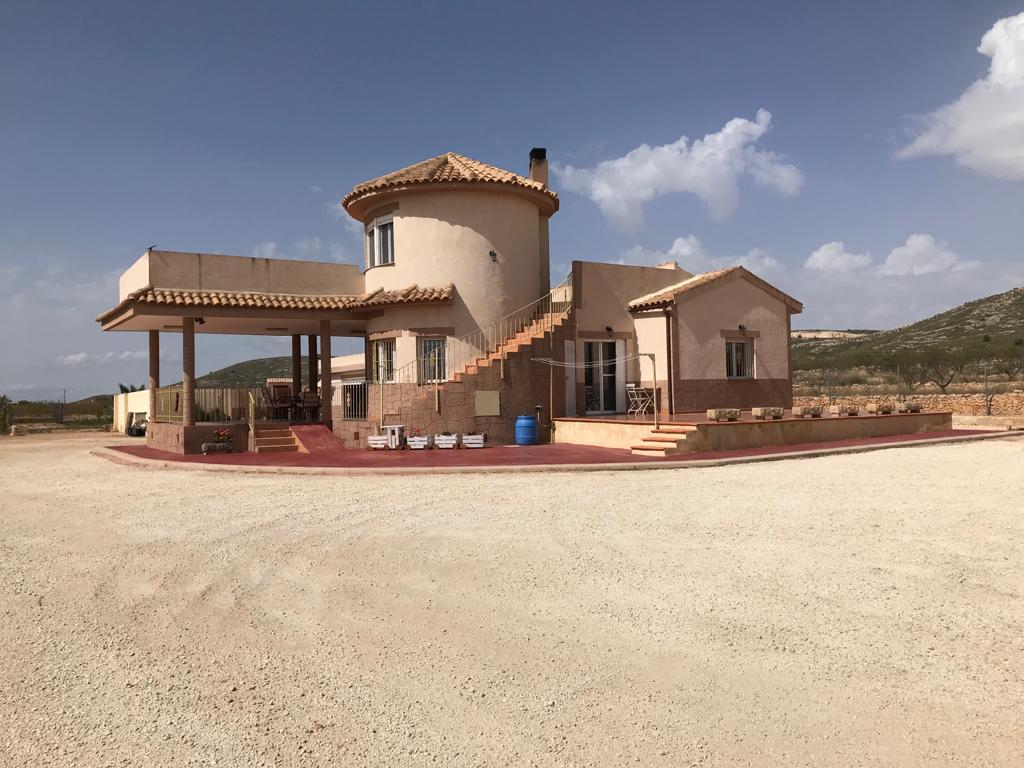 Te koop - Villa - Pinoso - 