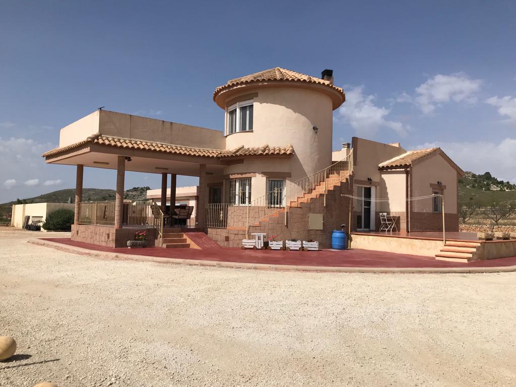  Sale - Villa - Pinoso