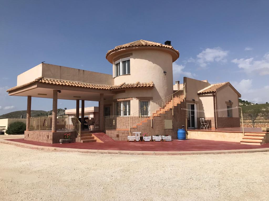  Sale - Villa - Pinoso