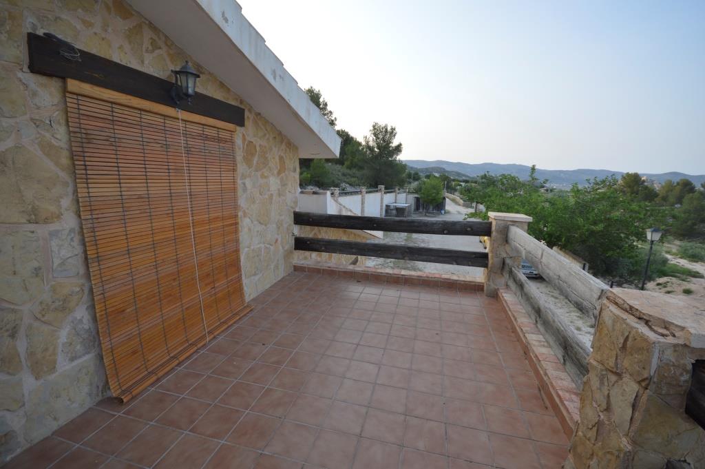 Rent - Villa - Alicante - Castalla