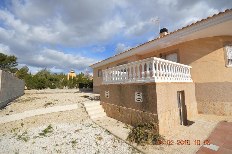 Reventa - Villa - Busot - Urbanizaciones