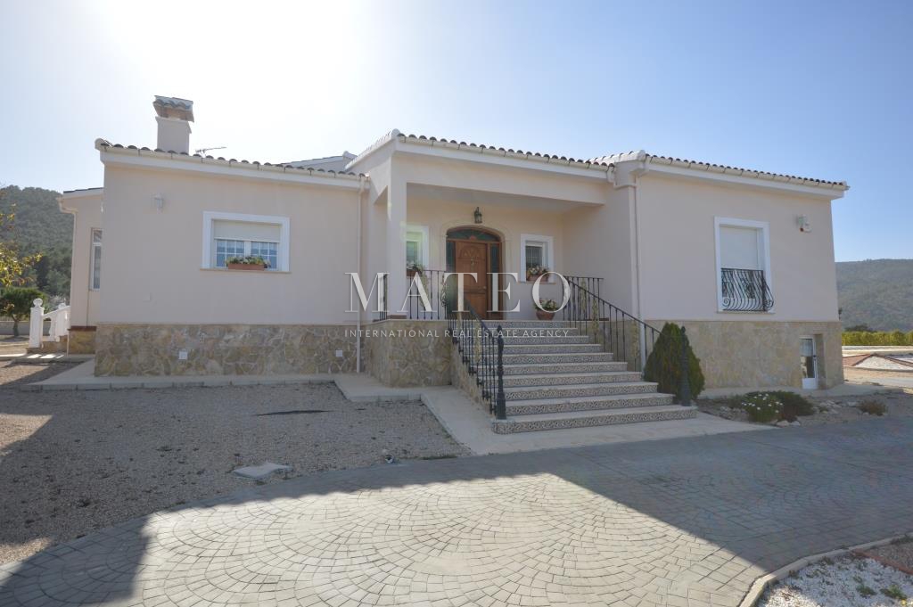 zu verkaufen - Villa - Alicante - Castalla