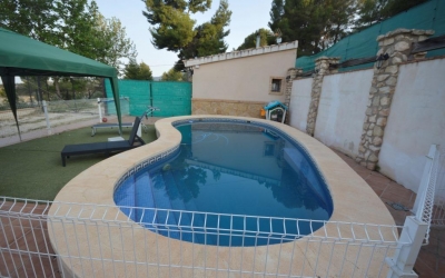 Villa - Rent - Castalla - Castalla