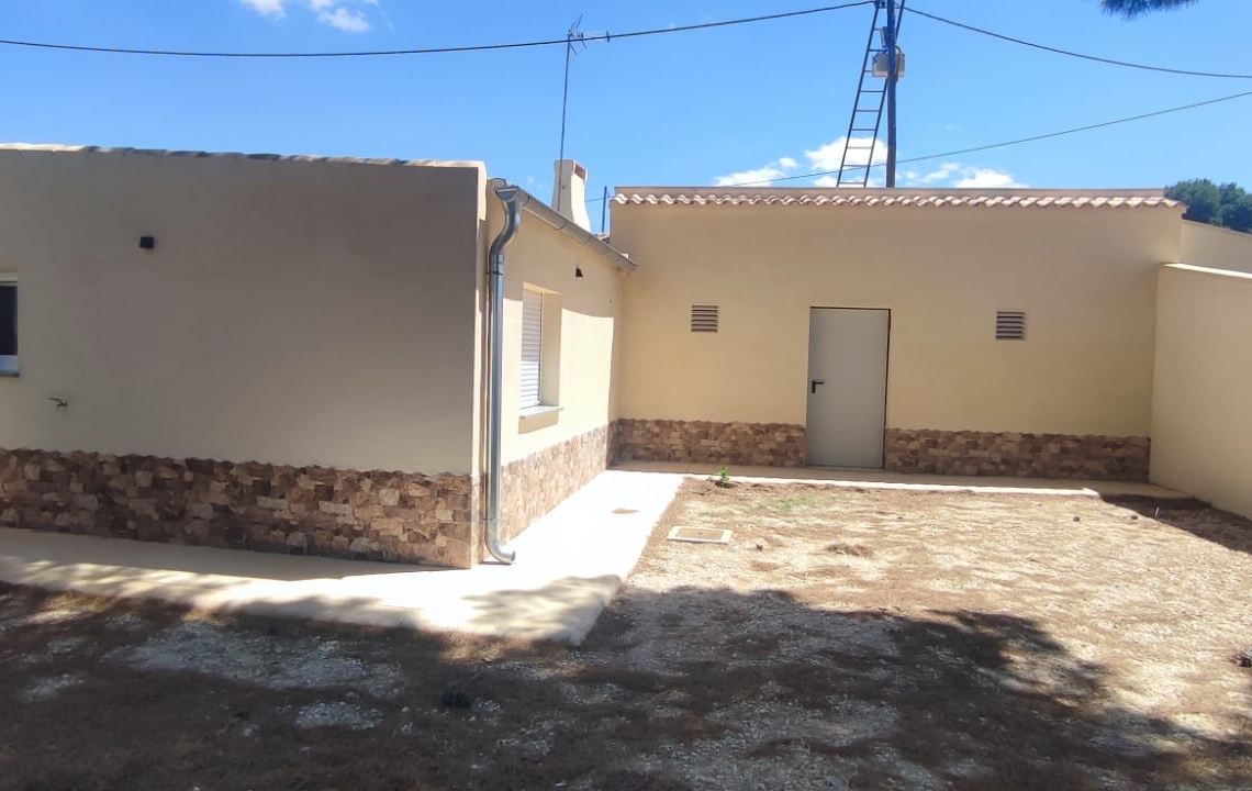 Rent - Villa - Pinoso