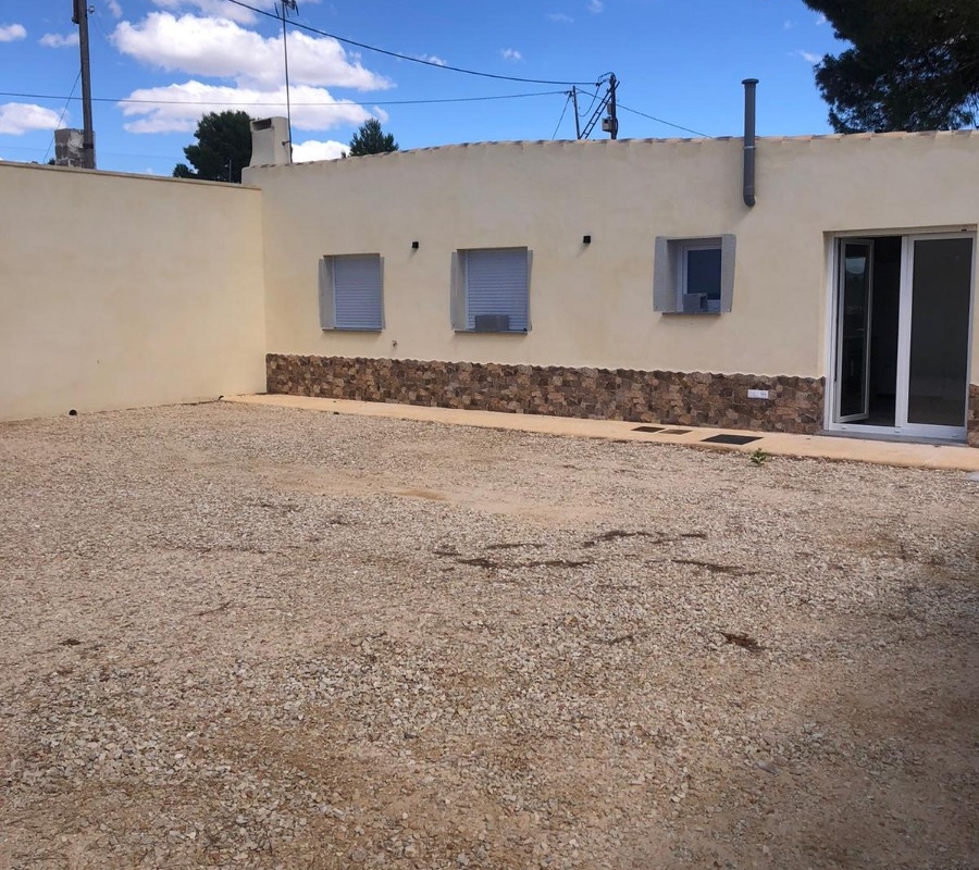 Rent - Villa - Pinoso