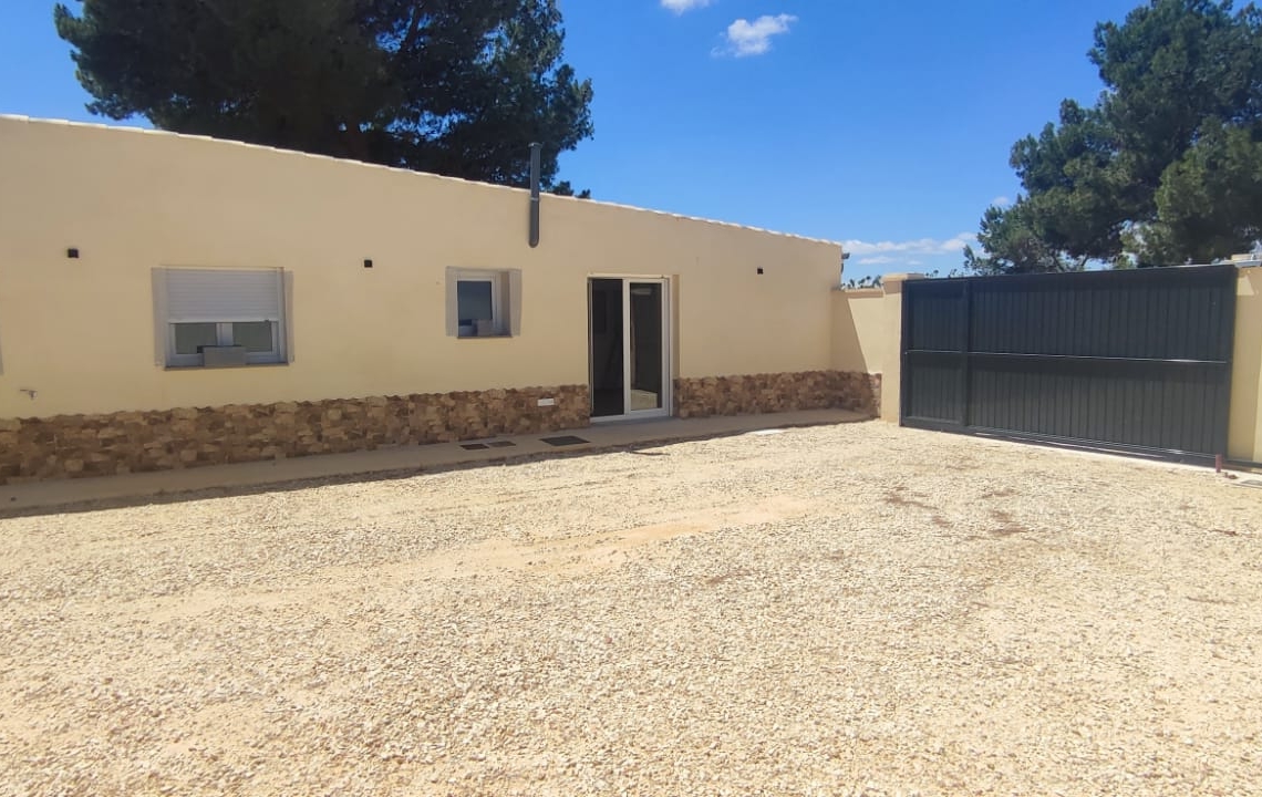 Rent - Villa - Pinoso