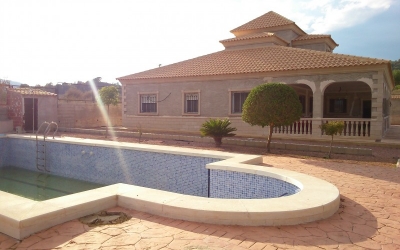 Villa - Rent - Monóvar - Monovar