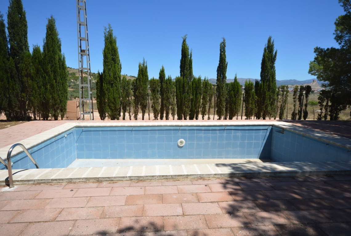 Alquiler  - Villa - Villena