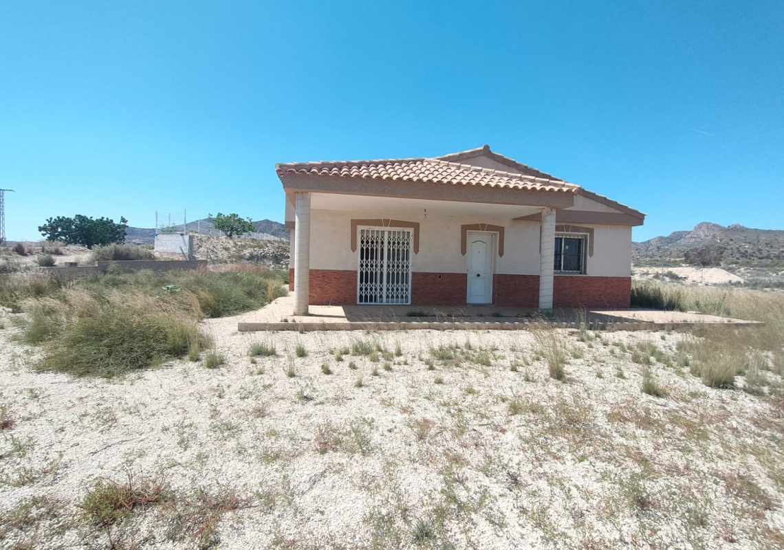 Reventa - Villa - Fortuna