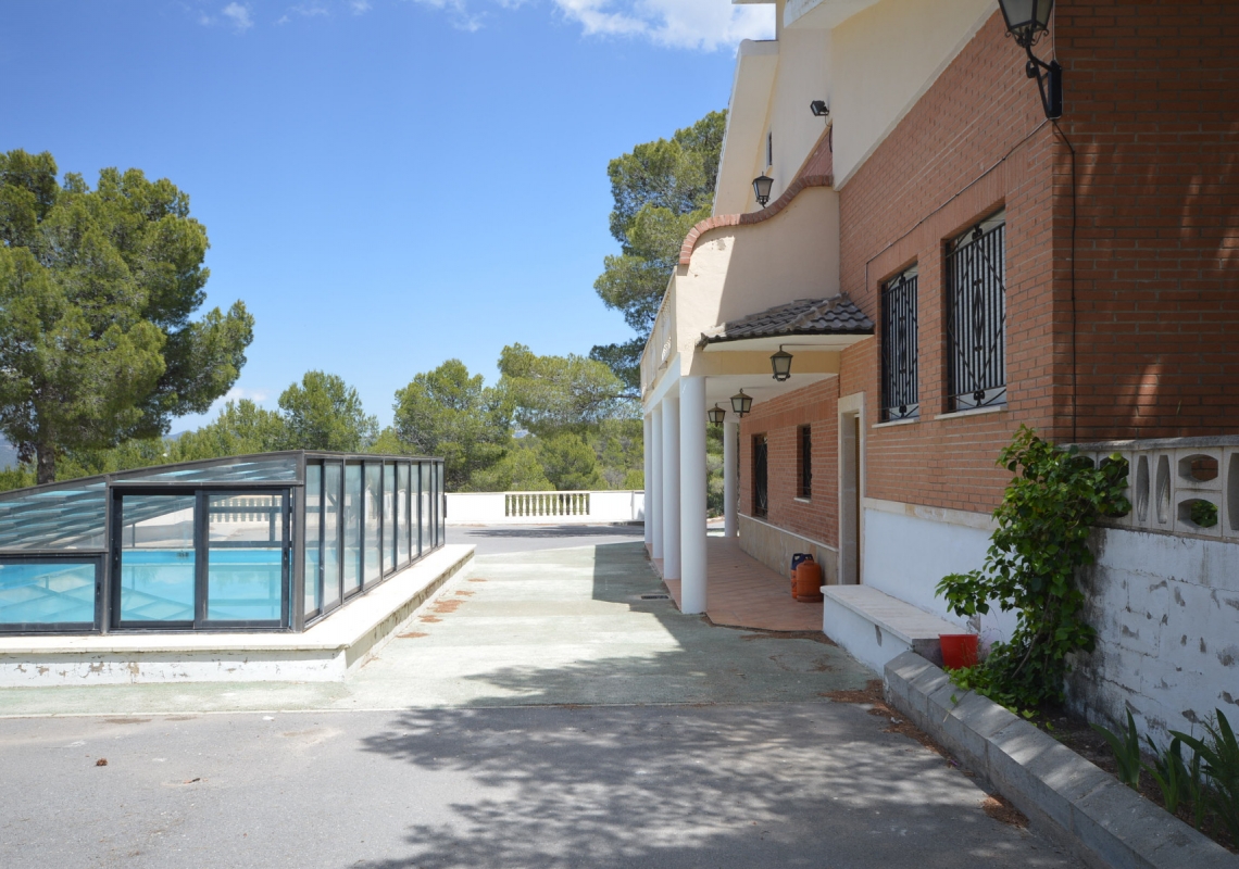 Alquiler  - Villa - Alicante - Castalla