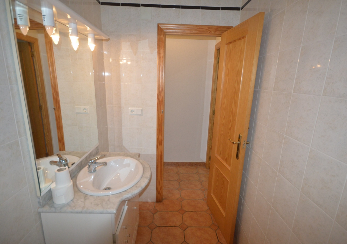 Alquiler  - Villa - Alicante - Castalla