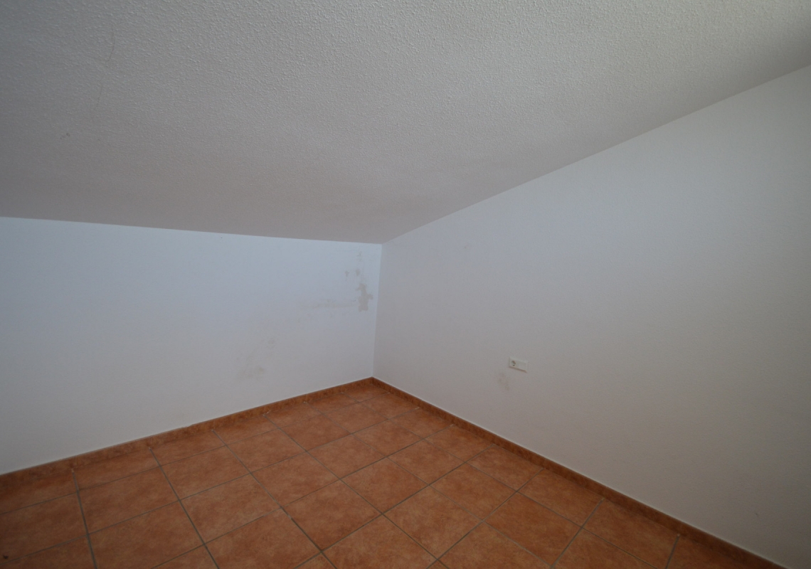 Alquiler  - Villa - Alicante - Castalla