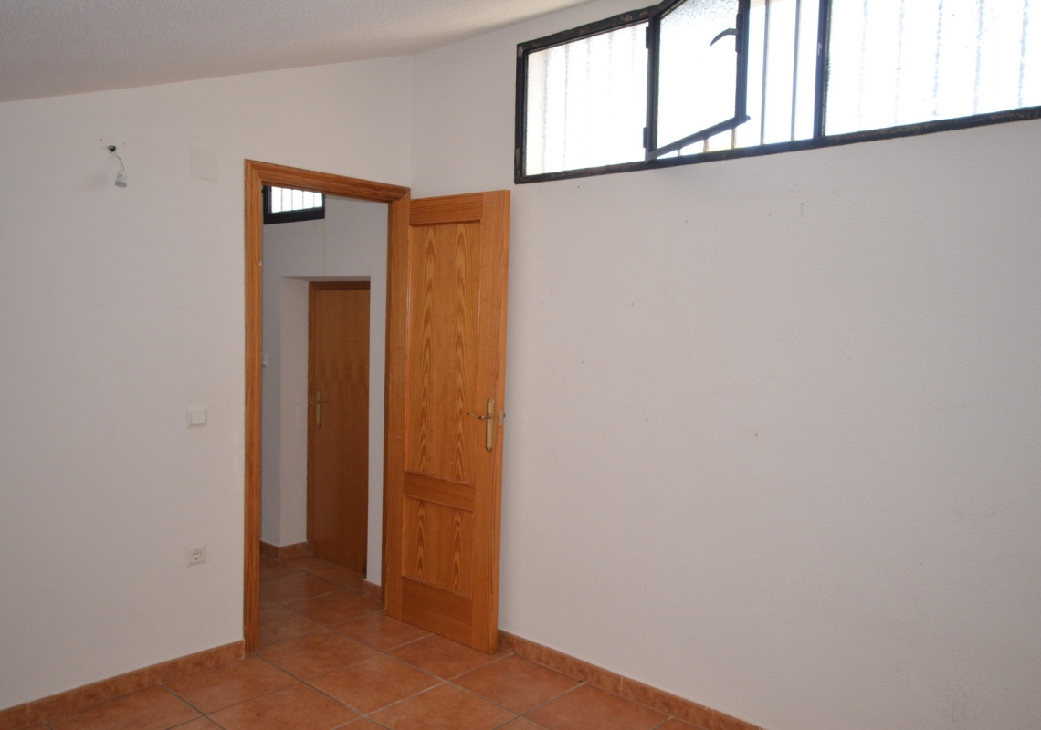 Alquiler  - Villa - Alicante - Castalla