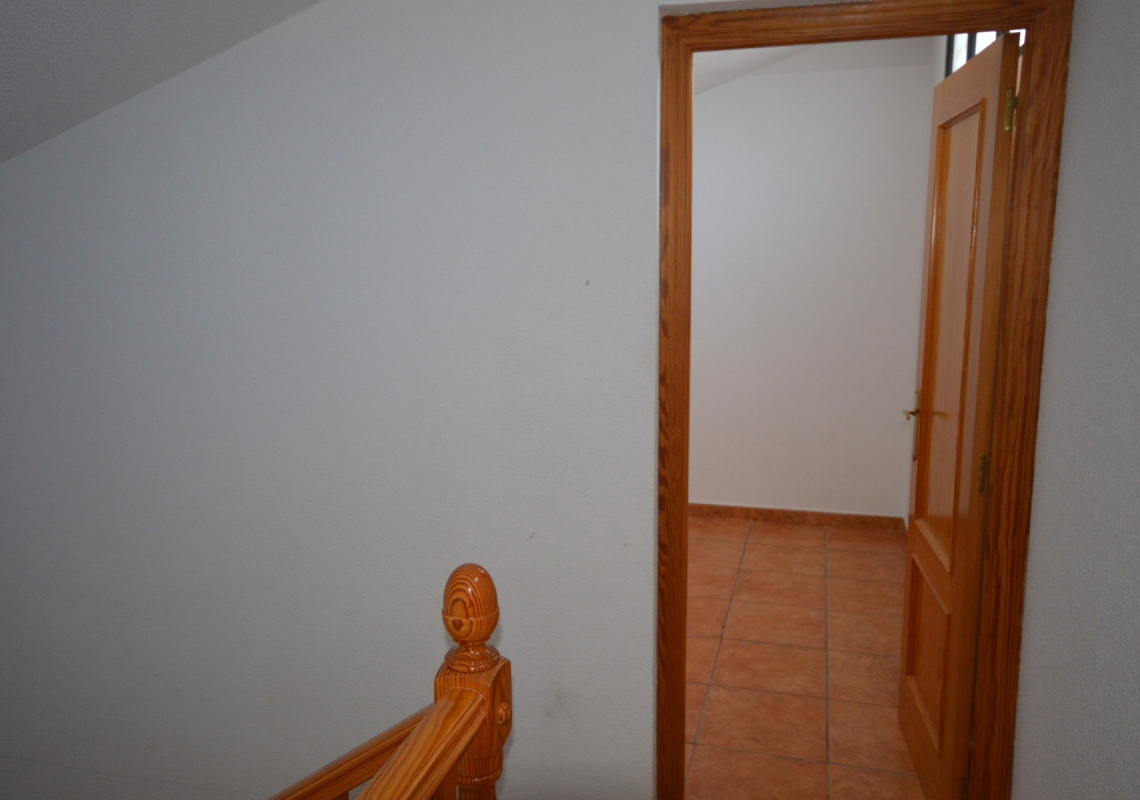 Alquiler  - Villa - Alicante - Castalla