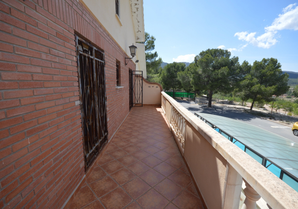 Alquiler  - Villa - Alicante - Castalla