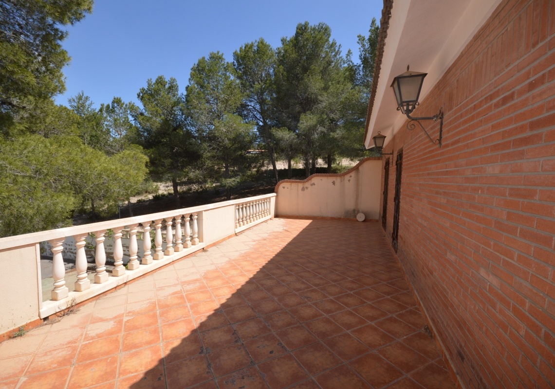 Alquiler  - Villa - Alicante - Castalla
