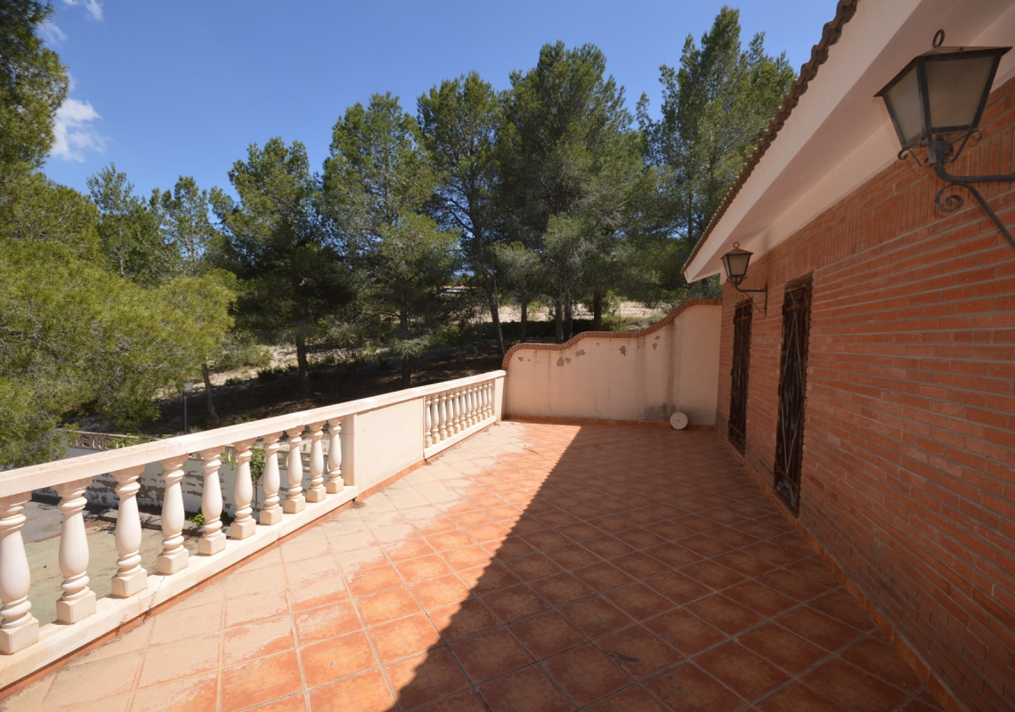 Alquiler  - Villa - Alicante - Castalla