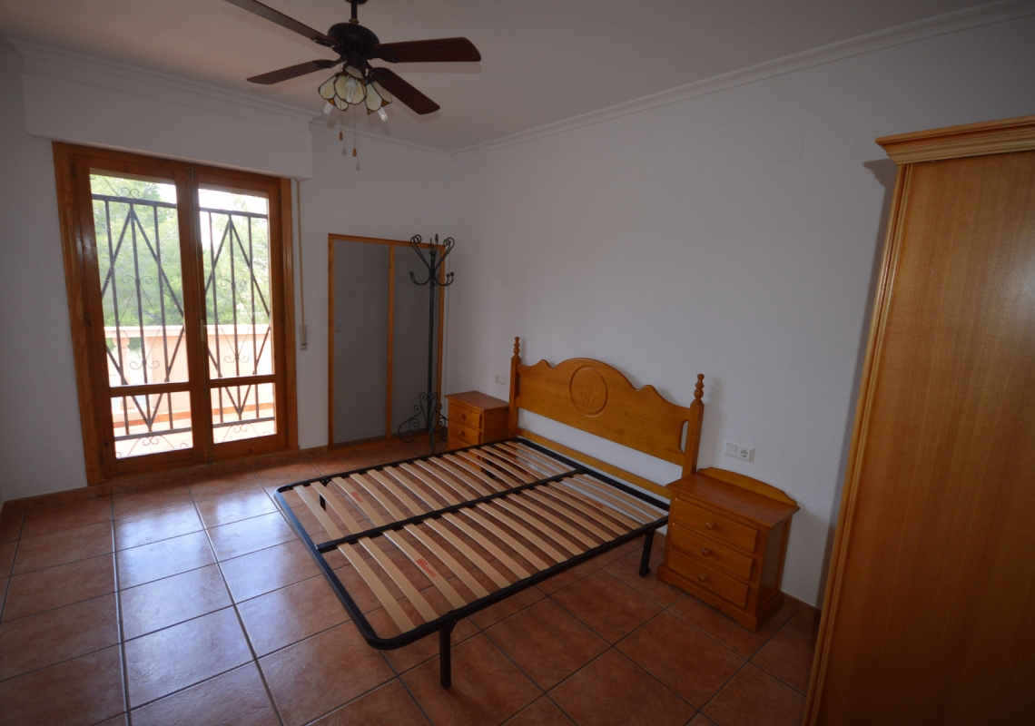 Alquiler  - Villa - Alicante - Castalla