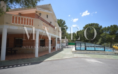 Villa - Alquiler  - Castalla - Castalla