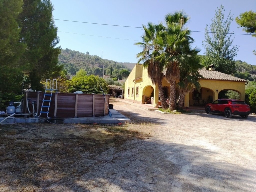  Sale - Country House - Ontinyent