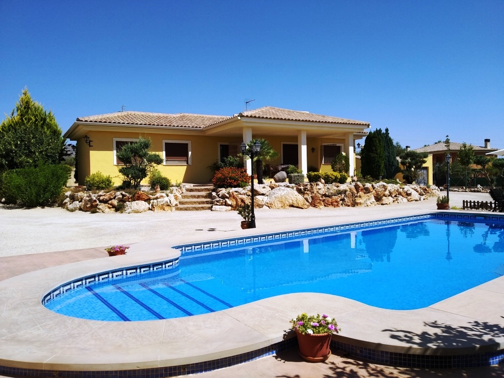 Na sprzedaż - Villa - Ontinyent