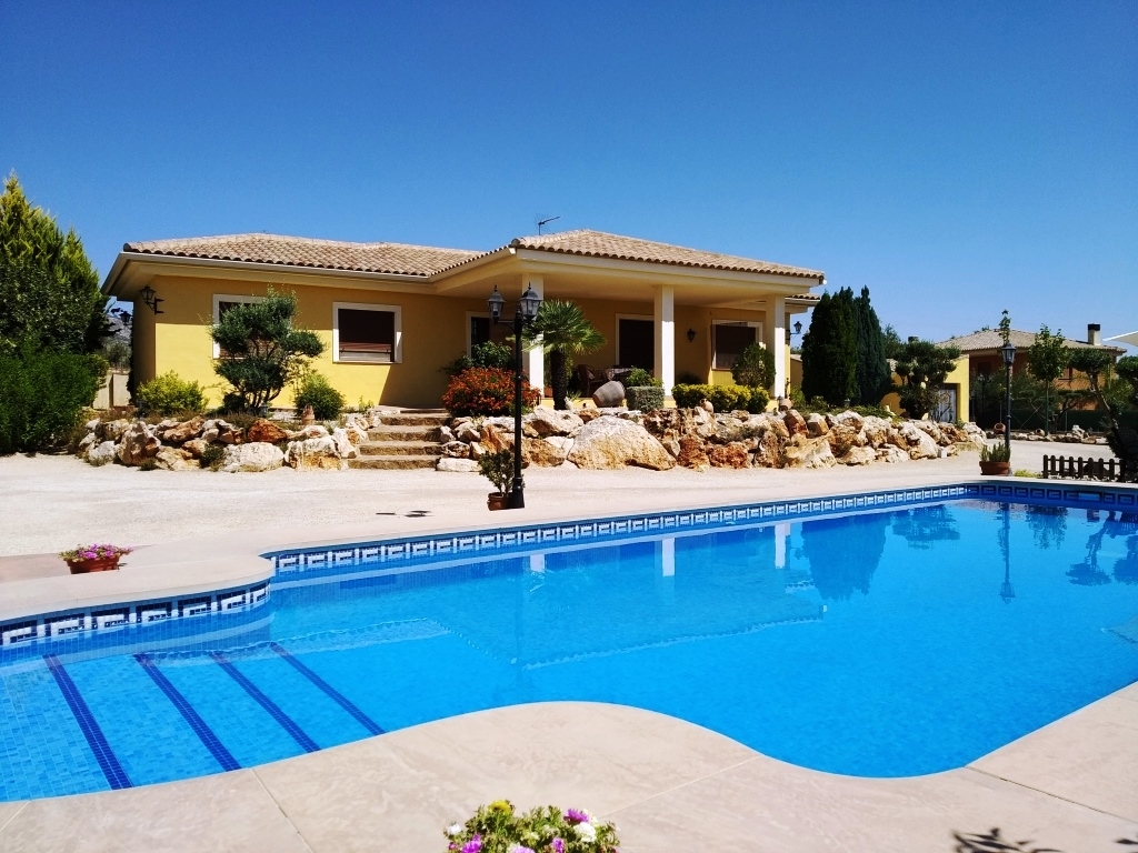 Na sprzedaż - Villa - Ontinyent