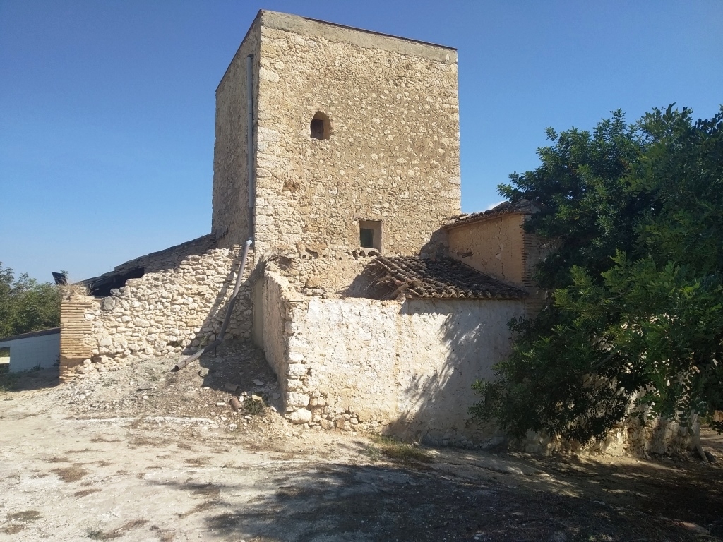  Sale - Finca - Ontinyent