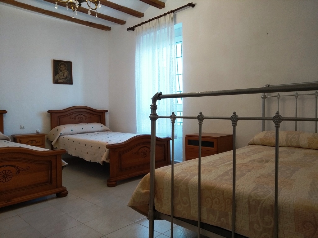  Sale - Town House - Almudaina