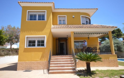 Villa -  Sale - Mutxamel - Mutxamel