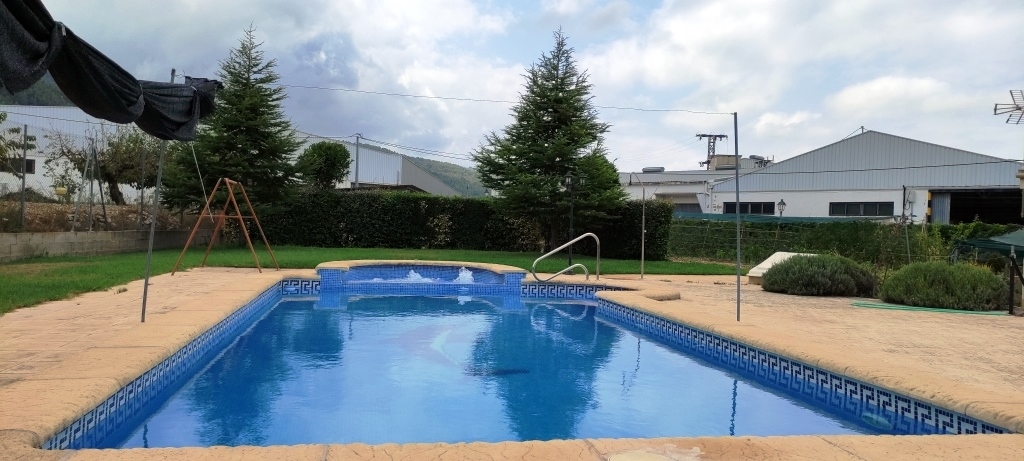 Verkauf - Urban Plot - Lorcha