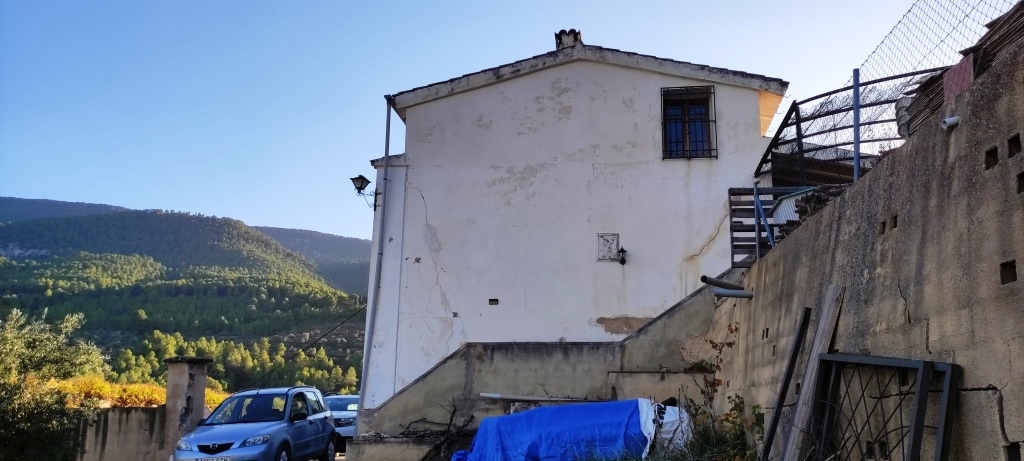  Sale - Finca - Alcoy