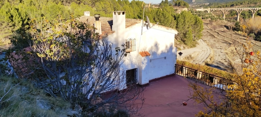  Sale - Finca - Alcoy
