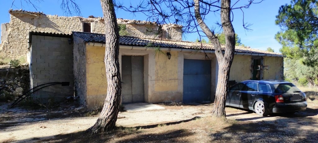  Sale - Finca - Alcoy