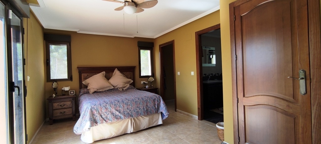  Sale - Villa - Balones