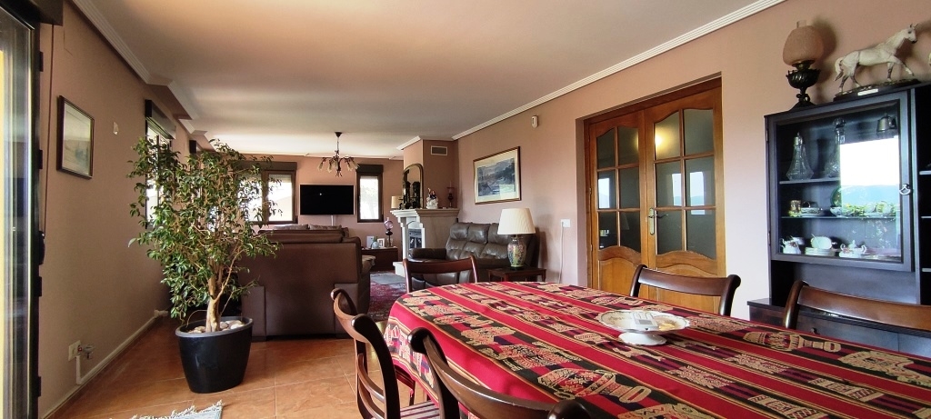  Sale - Villa - Balones