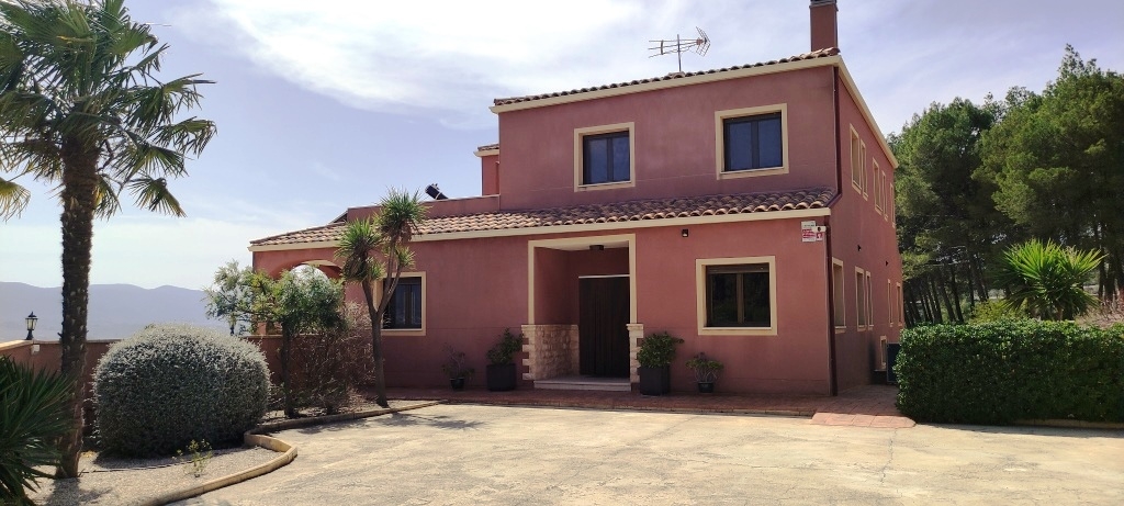  Sale - Villa - Balones
