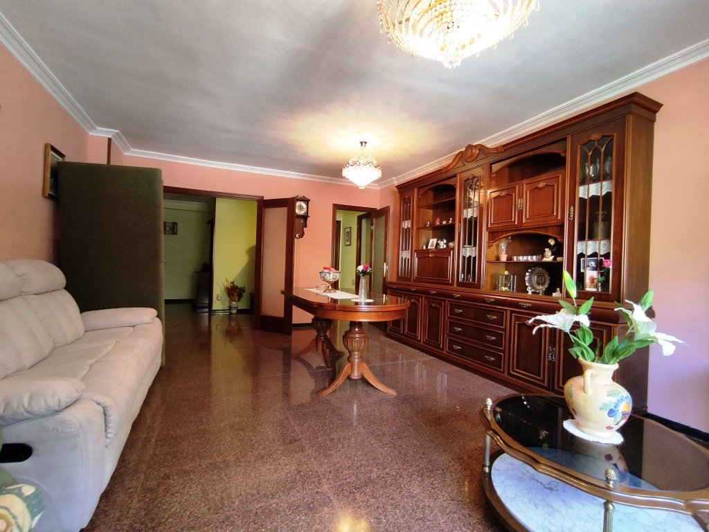 Videresalg - Flat - Alcoy