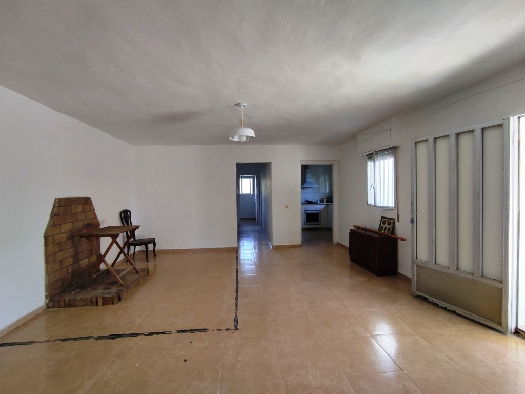  Sale - Country House - Ontinyent