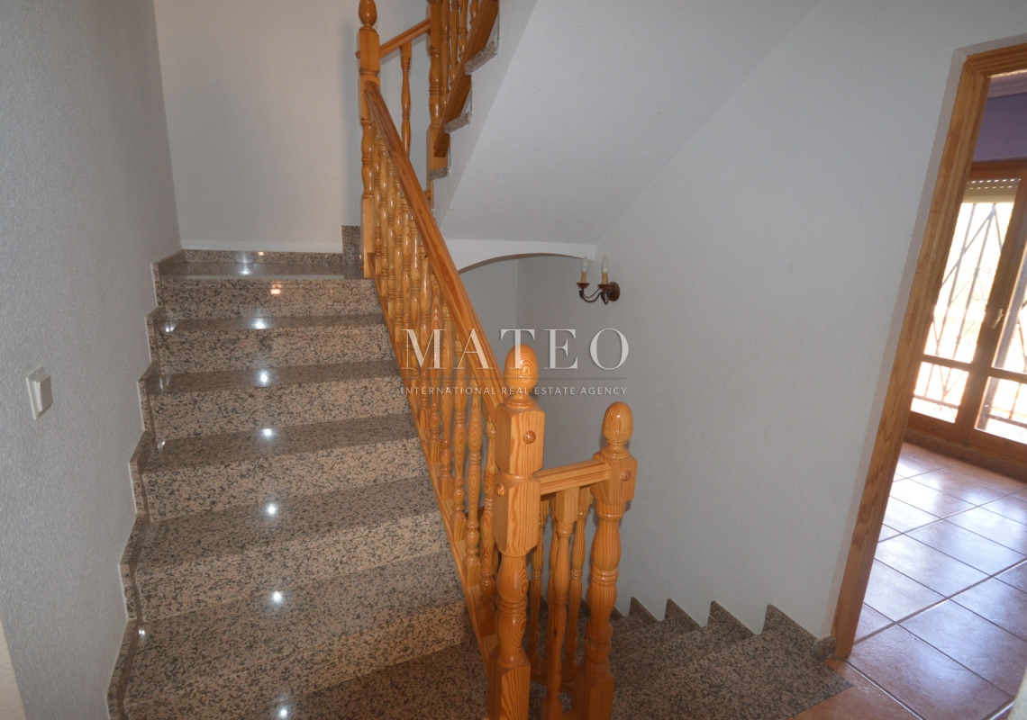 Alquiler  - Villa - Castalla