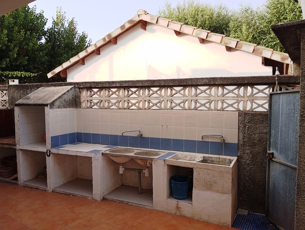 Na sprzedaż - Villa - Oliva