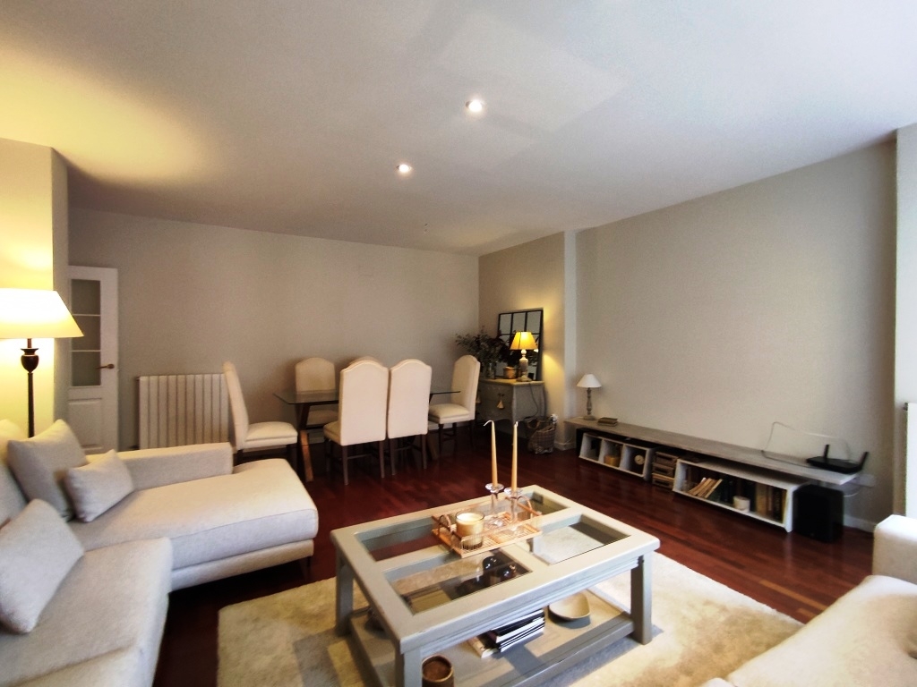  Sale - Apartment - Alcoy