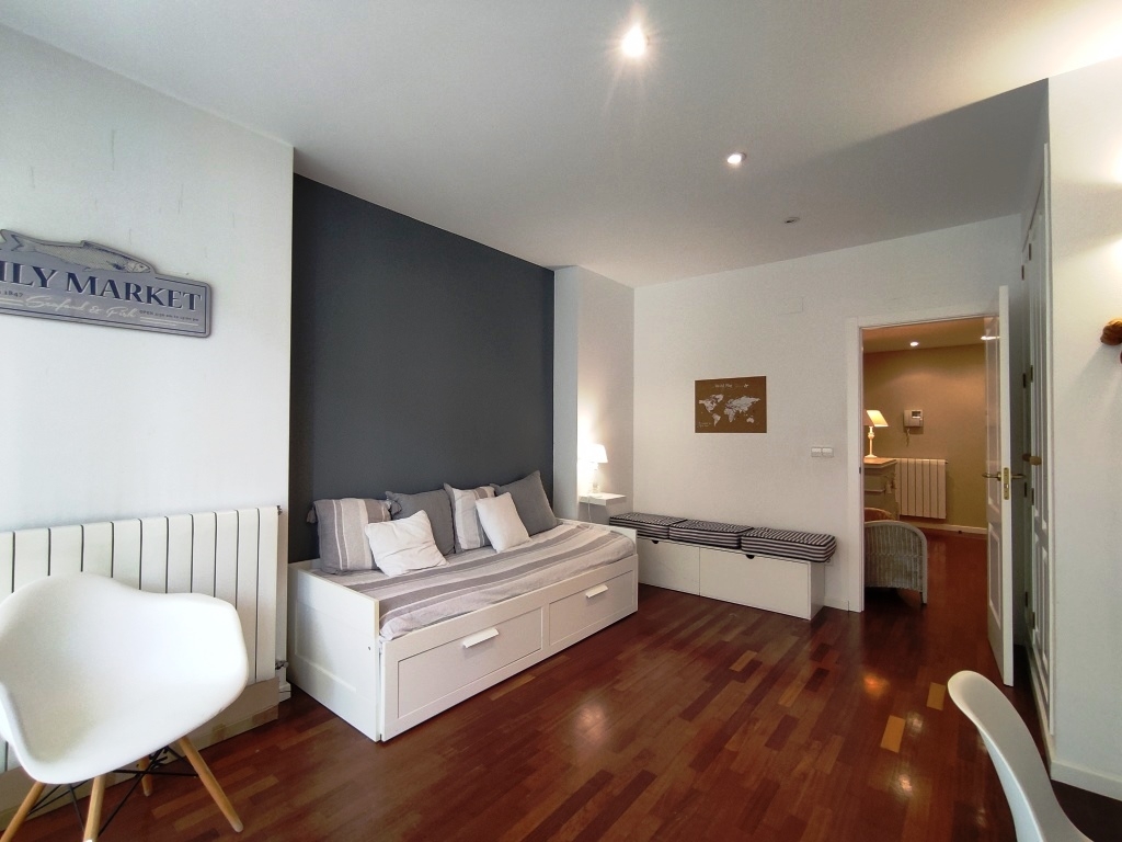  Sale - Apartment - Alcoy