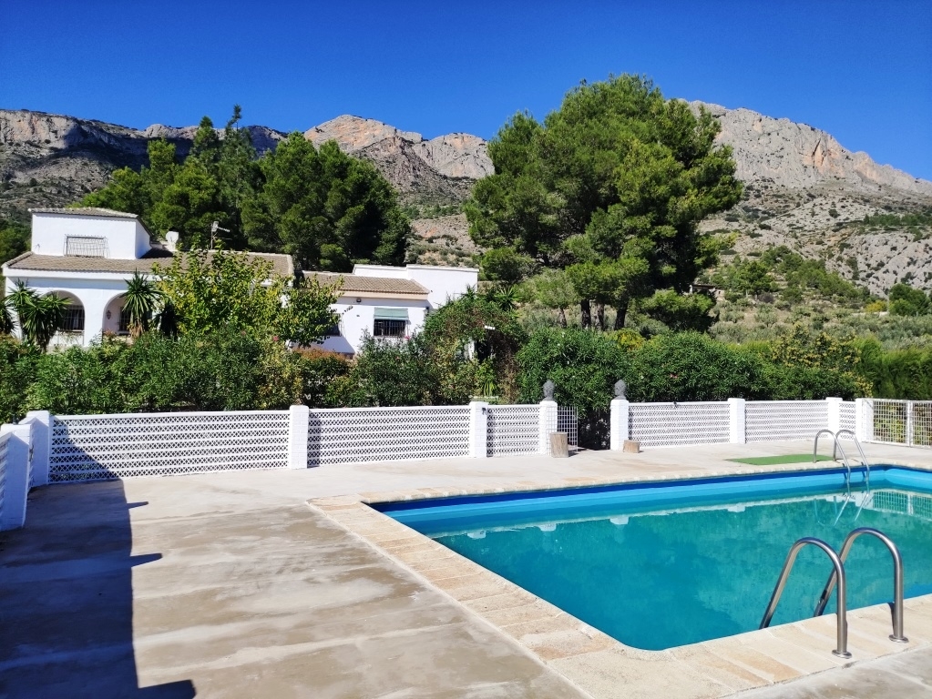  Sale - Villa - Alcocer de Planes