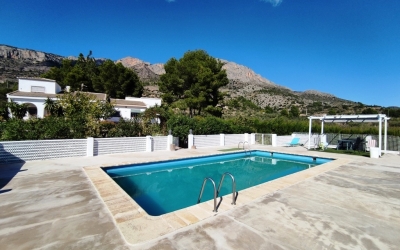 Villa -  Sale - Alcocer de Planes - Alcocer de Planes