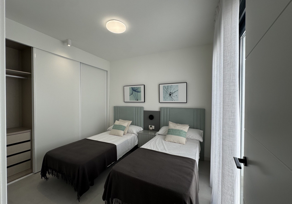 Obra nueva - Villa - roldan