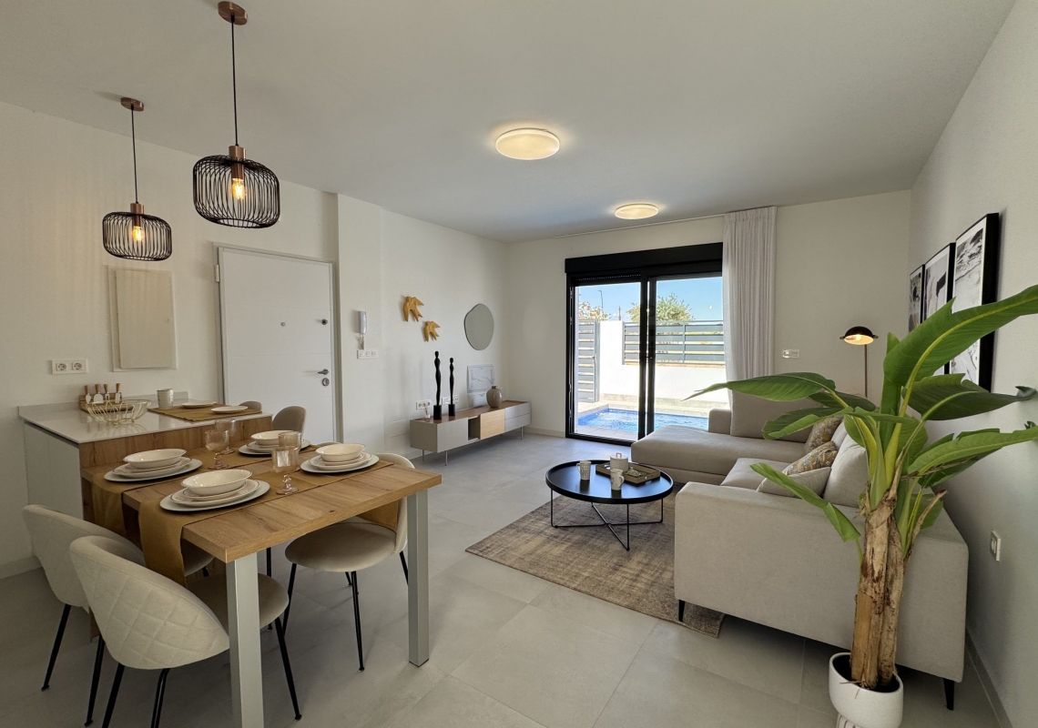 Obra nueva - Villa - roldan