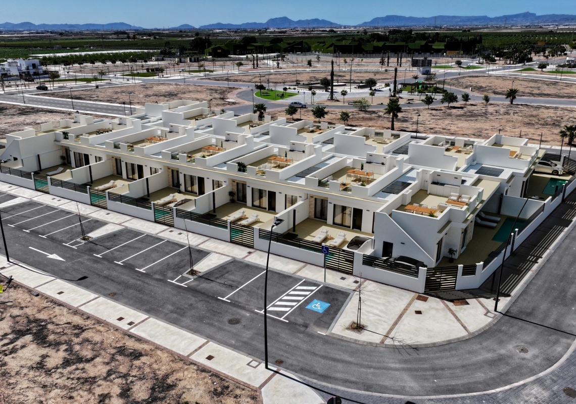 Obra nueva - Villa - roldan